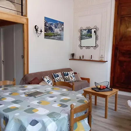 Апартаменты 3etoiles Plein Centre Avec Balcon Котре