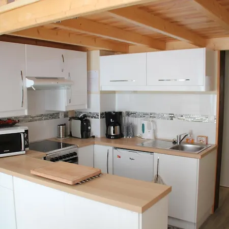 4 Personnes Plein Centre Avec Balcon Апартаменты *