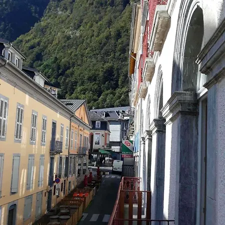 4 Personnes Plein Centre Avec Balcon Котре