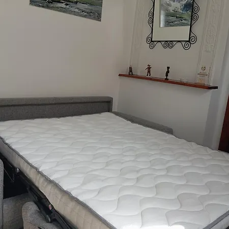 4 Personnes Plein Centre Avec Balcon Апартаменты *