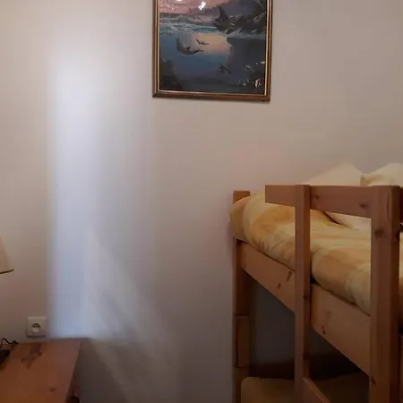 4 Personnes Plein Centre Avec Balcon * Cauterets