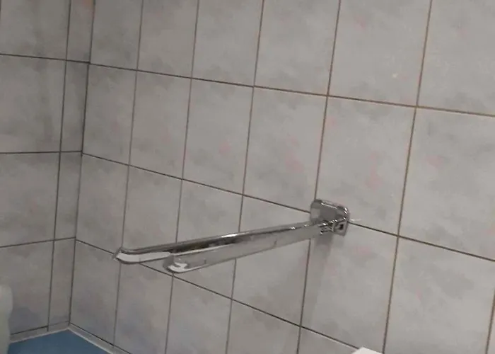 4 Personnes Plein Centre Avec Balcon Котре