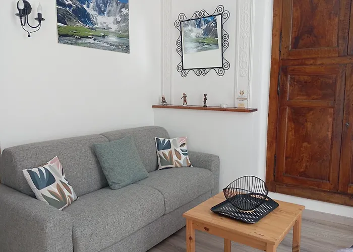 4 Personnes Plein Centre Avec Balcon